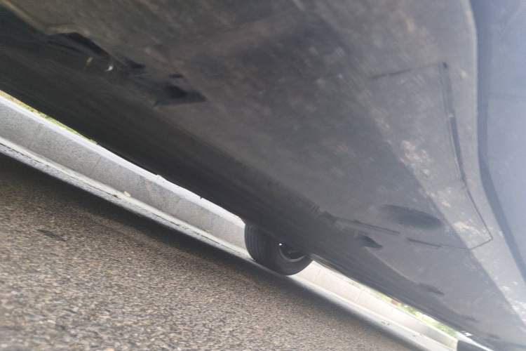 Used XPeng G6 2023 755 Ultra-Long Range Pro Chassis Front Left