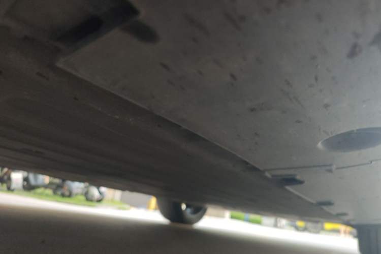 Used XPeng G6 2023 580 Long-Range Max Chassis Front Left