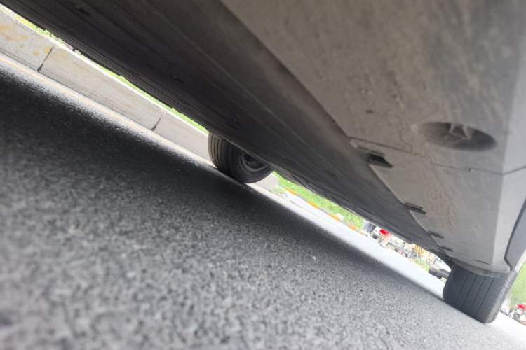 Used XPeng G6 2023 580 Long-Range Pro Chassis Front Left