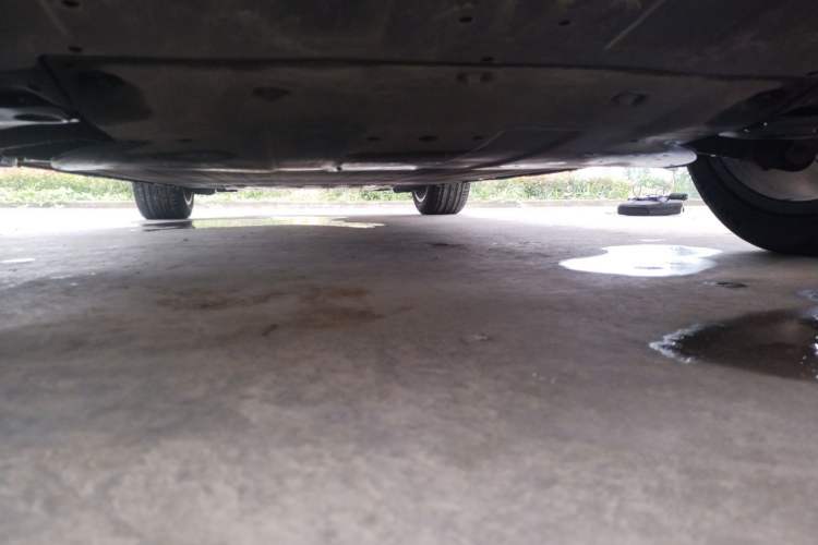 Used XPeng G6 2023 755 Ultra-Long Range Max Chassis Rear