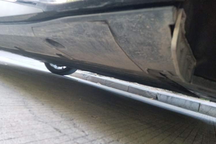 Used XPeng G6 2023 755 Ultra-Long Range Max Chassis Rear Left