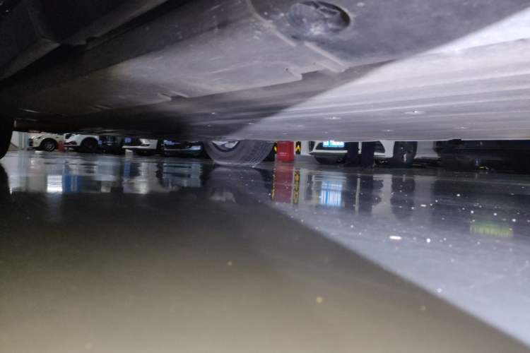 Used XPeng G6 2023 755 Ultra-Long Range Pro Chassis Rear Left