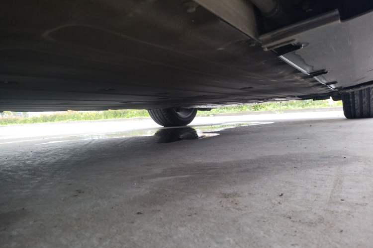 Used XPeng G6 2023 755 Ultra-Long Range Max Chassis Rear Right