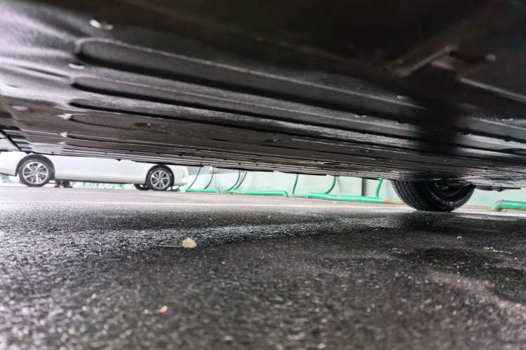 Used XPeng G6 2023 580 Long-Range Pro Chassis Rear Right