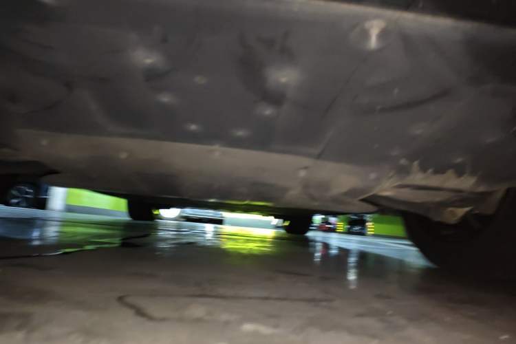Used XPeng G6 2023 580 Long-Range Pro Chassis Rear