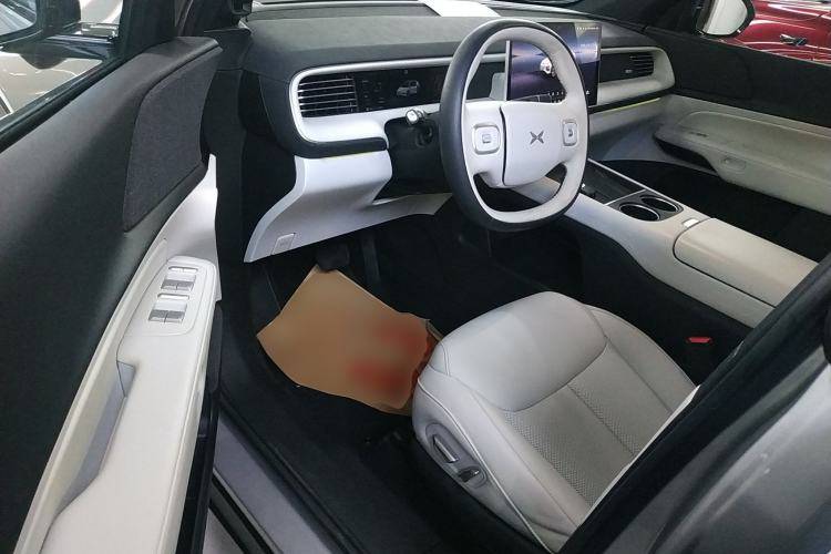 Used XPeng G6 2023 700 Four-Wheel Drive Performance Max Driver Seat