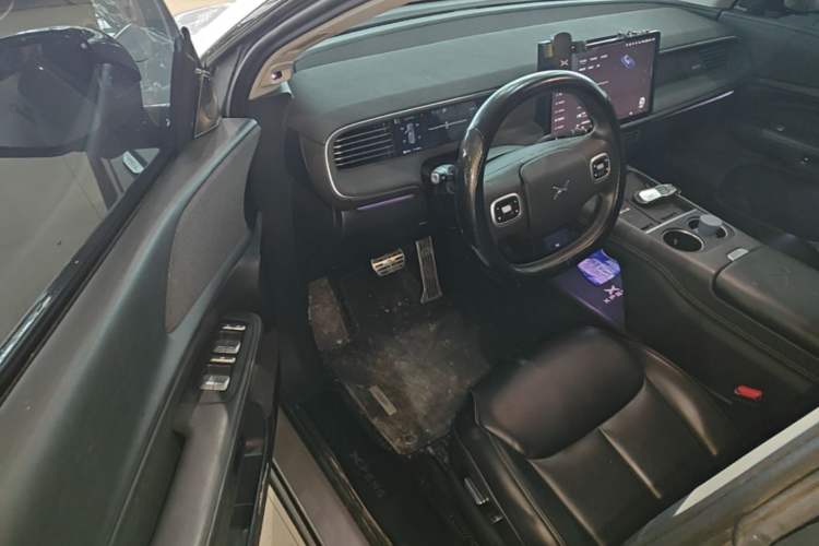 Used XPeng G6 2023 580 Long-Range Pro Driver Seat