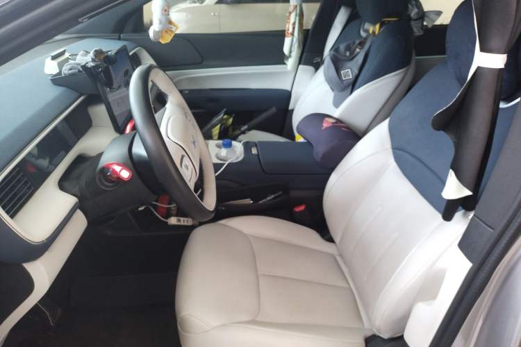 Used XPeng G6 2023 755 Ultra-Long Range Max Driver Seat