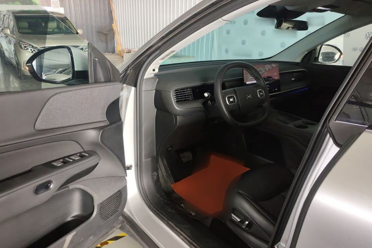 Used XPeng G6 2023 580 Long-Range Pro Driver Seat