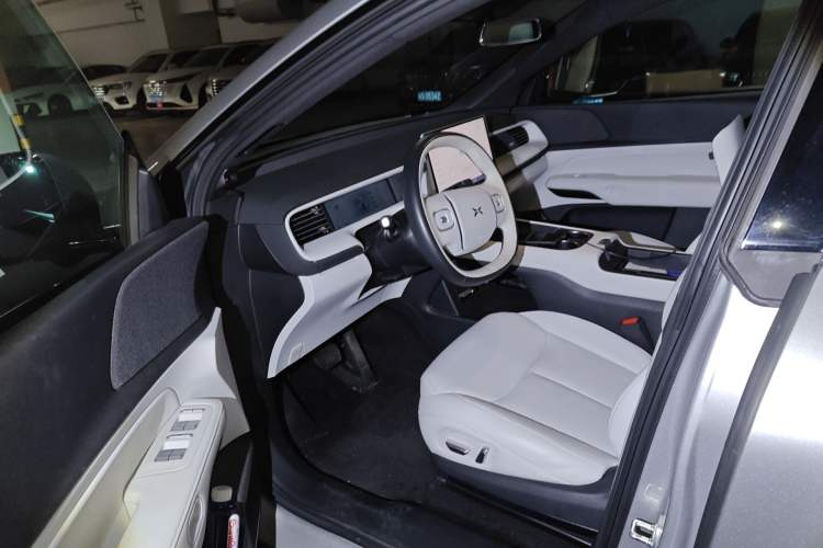 Used XPeng G6 2023 700 Four-Wheel Drive Performance Max Driver Seat