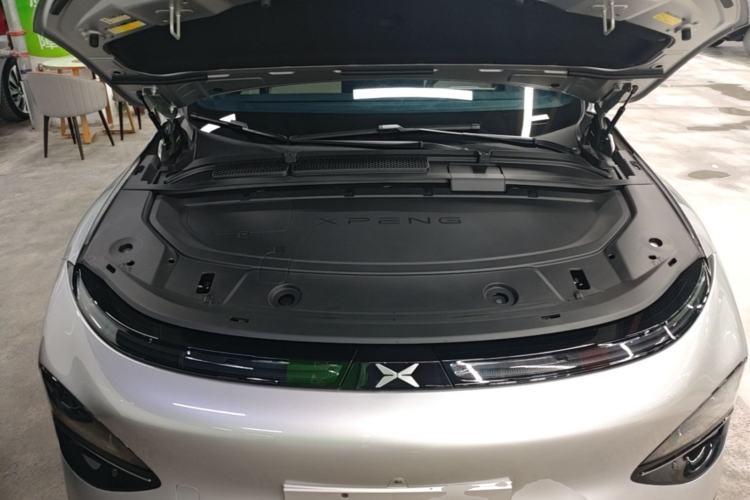 Used XPeng G6 2023 580 Long-Range Max Engine Bay