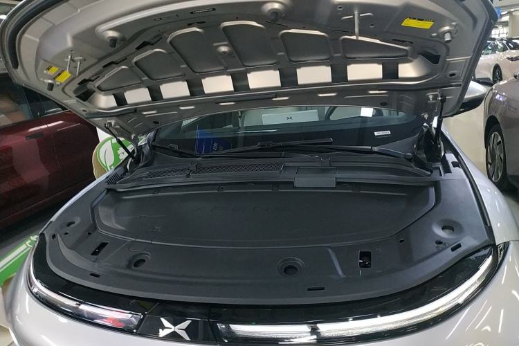 Used XPeng G6 2023 700 Four-Wheel Drive Performance Max Engine Bay