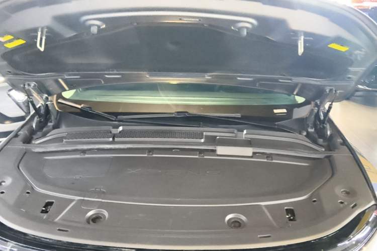 Used XPeng G6 2023 755 Ultra-Long Range Pro Engine Bay