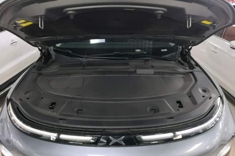 Used XPeng G6 2023 755 Ultra-Long Range Pro Engine Bay
