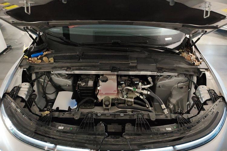 Used XPeng G6 2023 755 Ultra-Long Range Max Engine Bay