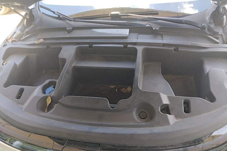 Used XPeng G6 2023 580 Long-Range Max Engine Bay
