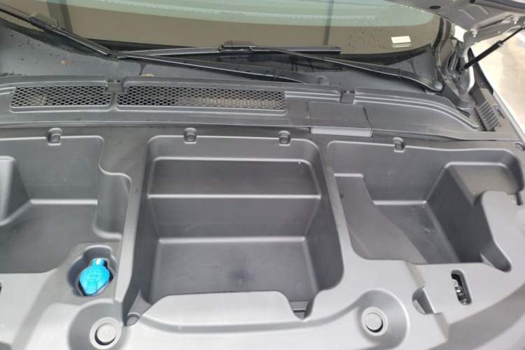 Used XPeng G6 2023 755 Ultra-Long Range Max Engine Bay