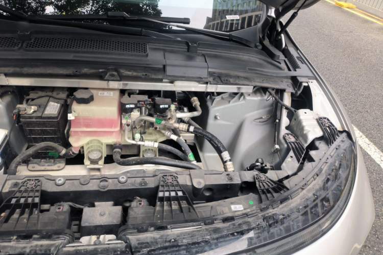 Used XPeng G6 2023 580 Long-Range Pro Engine Bay Left