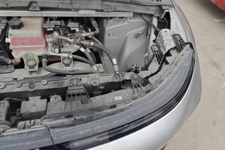 Used XPeng G6 2023 755 Ultra-Long Range Max Engine Bay Left