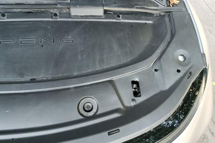 Used XPeng G6 2023 755 Ultra-Long Range Max Engine Bay Left