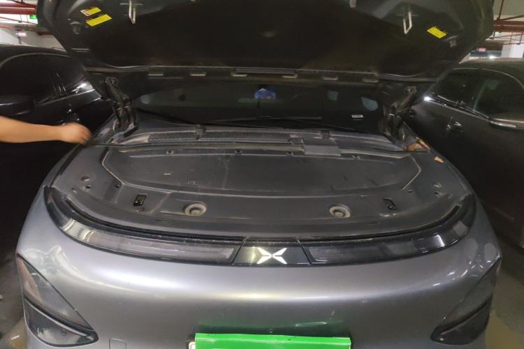 Used XPeng G6 2023 580 Long-Range Pro Engine Bay