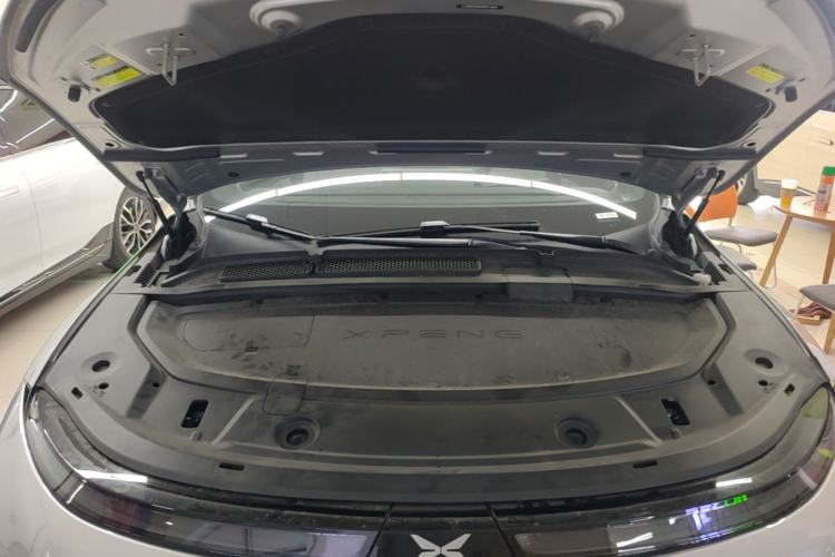 Used XPeng G6 2023 755 Ultra-Long Range Max Engine Bay