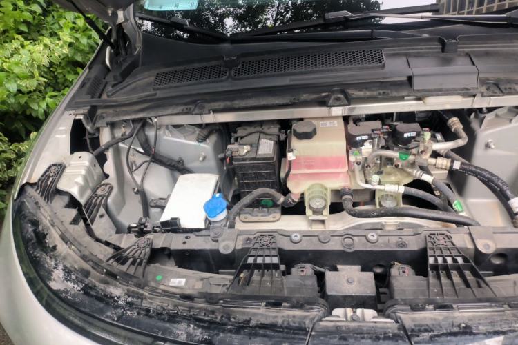 Used XPeng G6 2023 580 Long-Range Pro Engine Bay Right