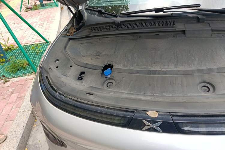 Used XPeng G6 2023 580 Long-Range Pro Engine Bay Right