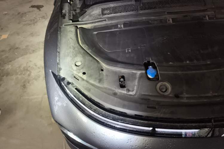 Used XPeng G6 2023 580 Long-Range Max Engine Bay Right
