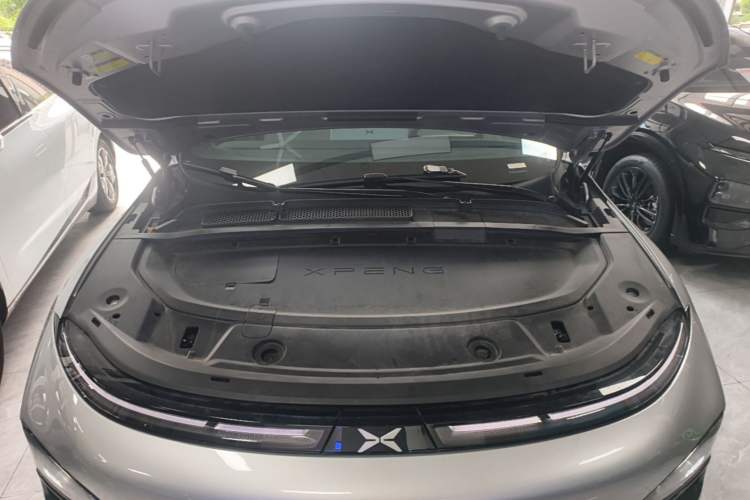 Used XPeng G6 2023 580 Long-Range Max Engine Bay