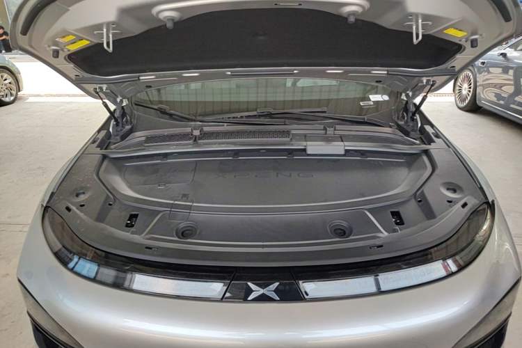 Used XPeng G6 2023 755 Ultra-Long Range Max Engine Bay