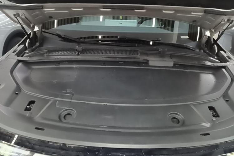 Used XPeng G6 2023 755 Ultra-Long Range Max Engine Bay