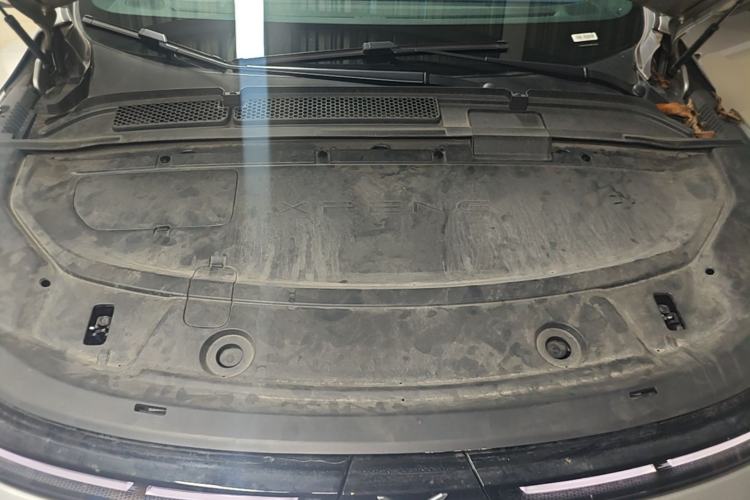 Used XPeng G6 2023 755 Ultra-Long Range Max Engine Bay