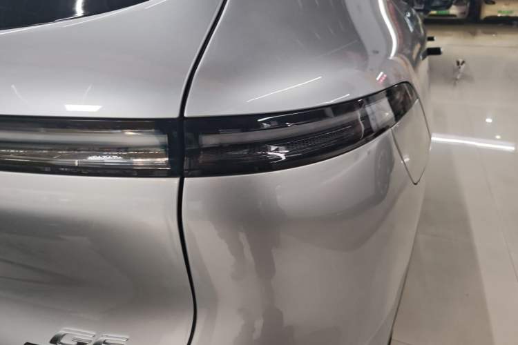 Used XPeng G6 2023 700 Four-Wheel Drive Performance Max Exterior 2