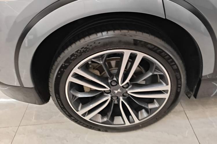 Used XPeng G6 2023 580 Long-Range Max Exterior 2