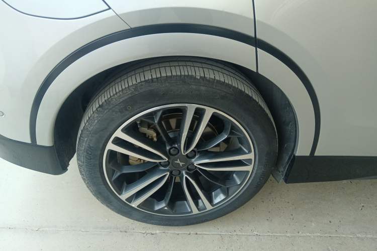 Used XPeng G6 2023 580 Long-Range Pro Exterior 5