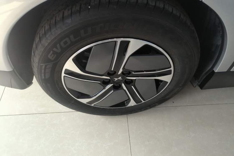 Used XPeng G6 2023 580 Long-Range Max Exterior 8