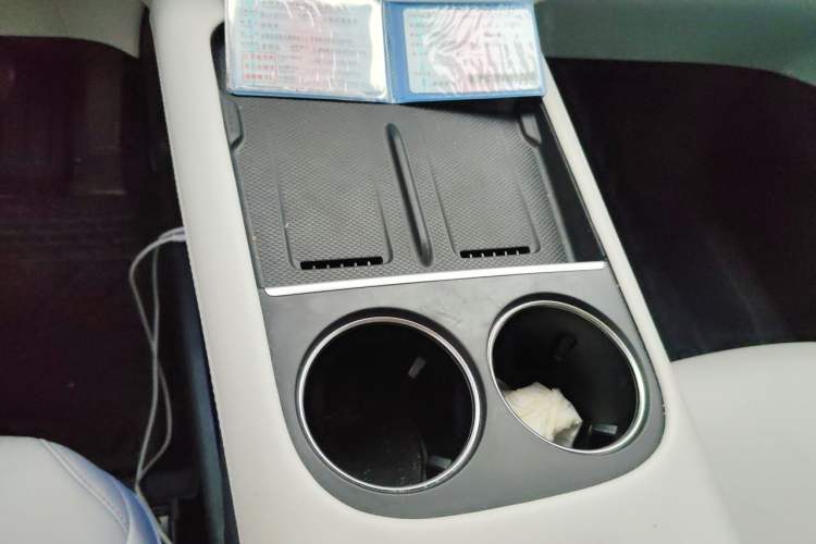 Used XPeng G6 2023 580 Long-Range Pro Gear Lever