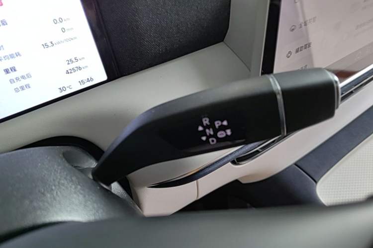 Used XPeng G6 2023 580 Long-Range Max Gear Lever