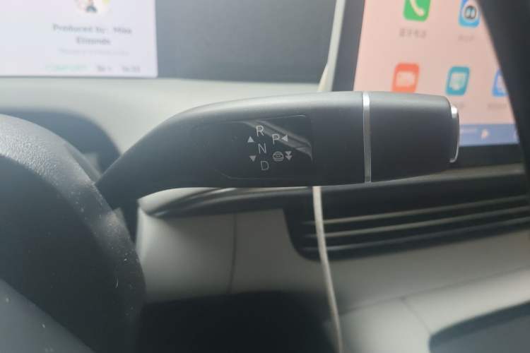 Used XPeng G6 2023 755 Ultra-Long Range Max Gear Lever