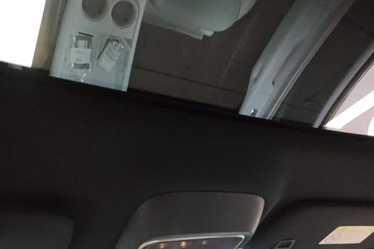 Used XPeng G6 2023 580 Long-Range Pro Headliner