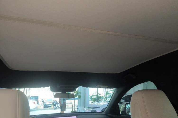 Used XPeng G6 2023 580 Long-Range Max Headliner