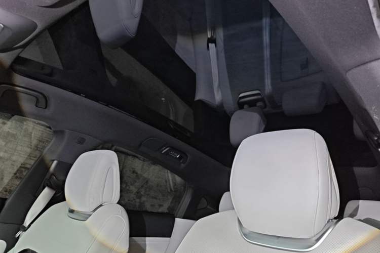 Used XPeng G6 2023 755 Ultra-Long Range Max Headliner