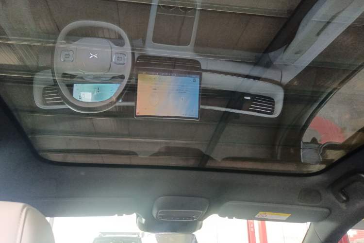 Used XPeng G6 2023 580 Long-Range Pro Headliner