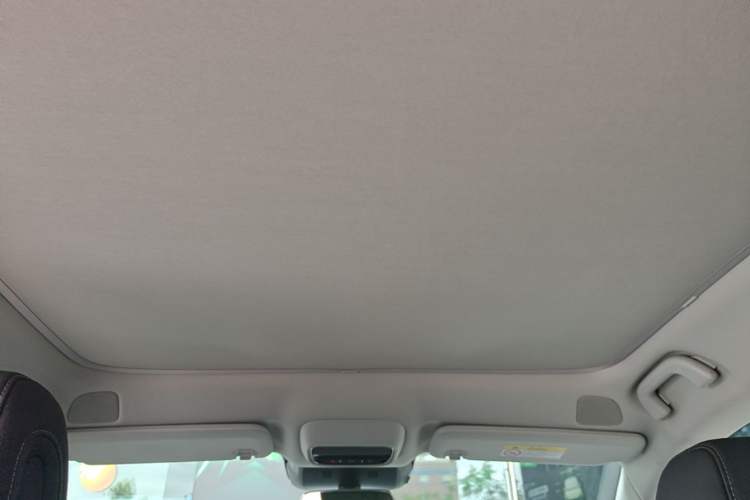 Used XPeng G6 2023 580 Long-Range Pro Headliner