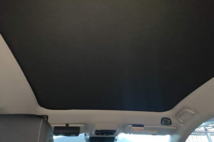 Used XPeng G6 2023 580 Long-Range Pro Headliner