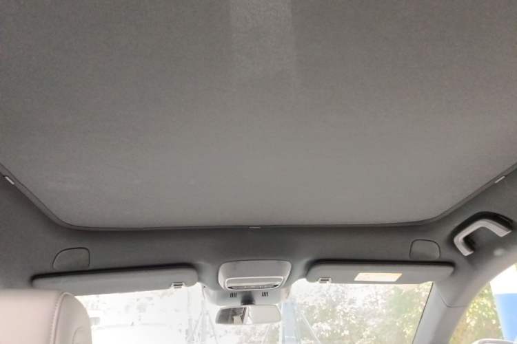 Used XPeng G6 2023 580 Long-Range Pro Headliner