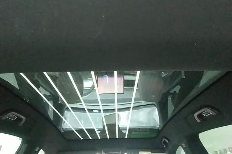 Used XPeng G6 2023 755 Ultra-Long Range Pro Headliner