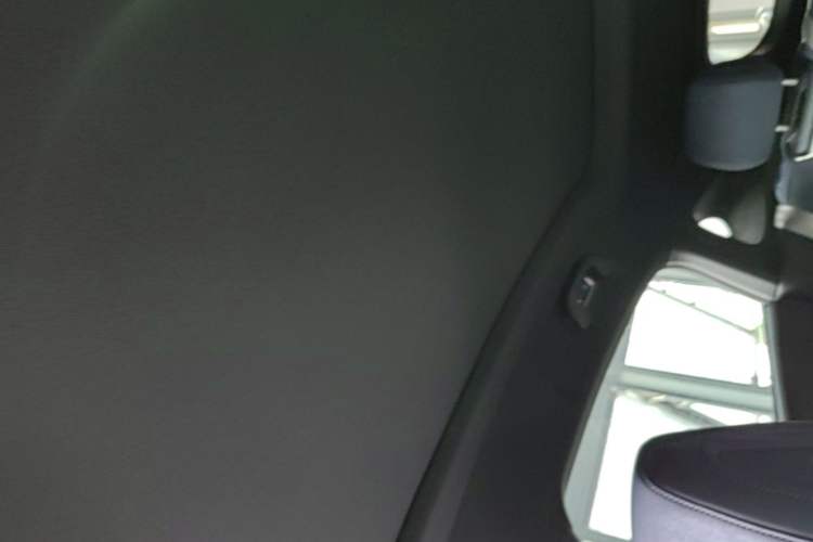 Used XPeng G6 2023 580 Long-Range Max Headliner