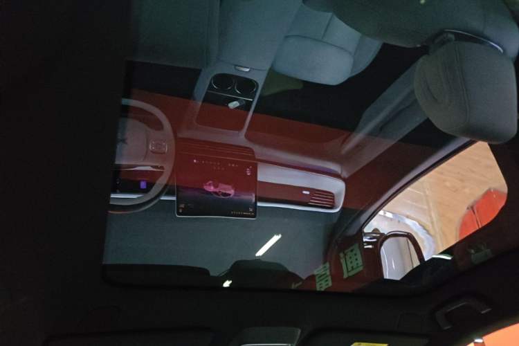 Used XPeng G6 2023 580 Long-Range Max Headliner